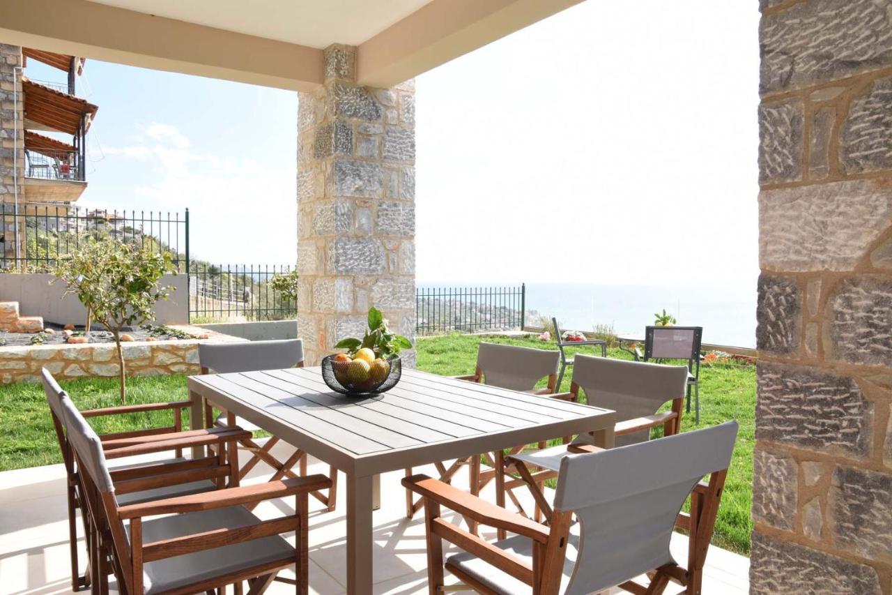 Villa Dafni - Infinite Sea Vistas With Private Pool Kalamata Exterior foto